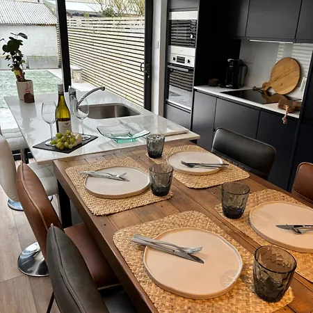 Townhouse *