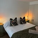 Townhouse Улверстон